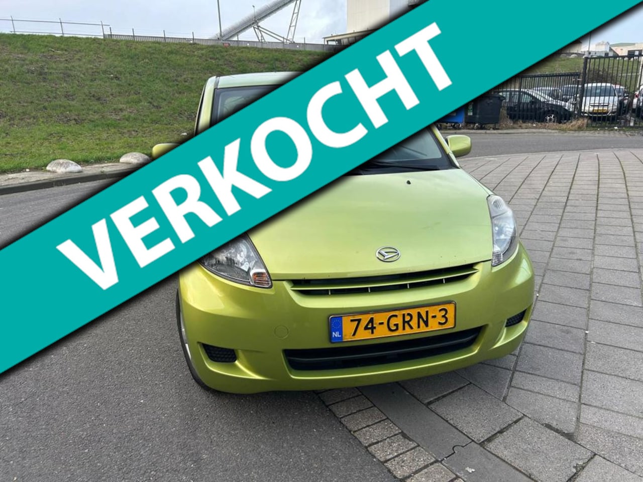 Daihatsu Sirion 2 - 1.0-12V Premium 1.0-12V Premium - AutoWereld.nl
