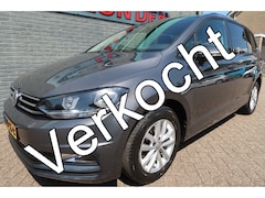 Volkswagen Touran - 1.4 TSI Highline 7p Zeer nette en complete auto met Geïntrigeerde stoel verhoging