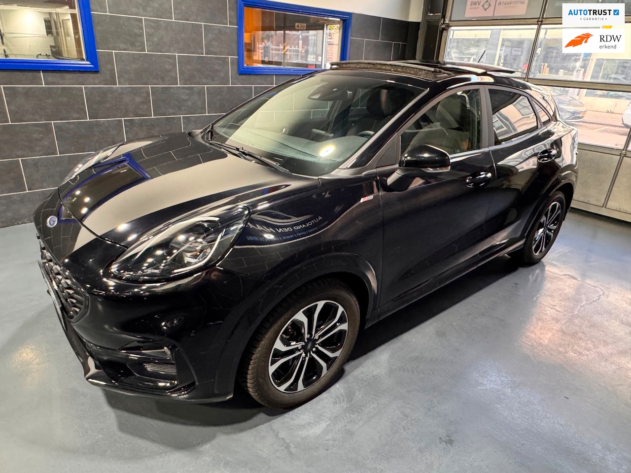 Ford Puma - 1.0 EcoBoost Hybrid ST-Line - Pano - Carplay - Front assist - PDC - Keyless - AutoWereld.nl