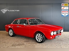 Alfa Romeo 2000 - GTV