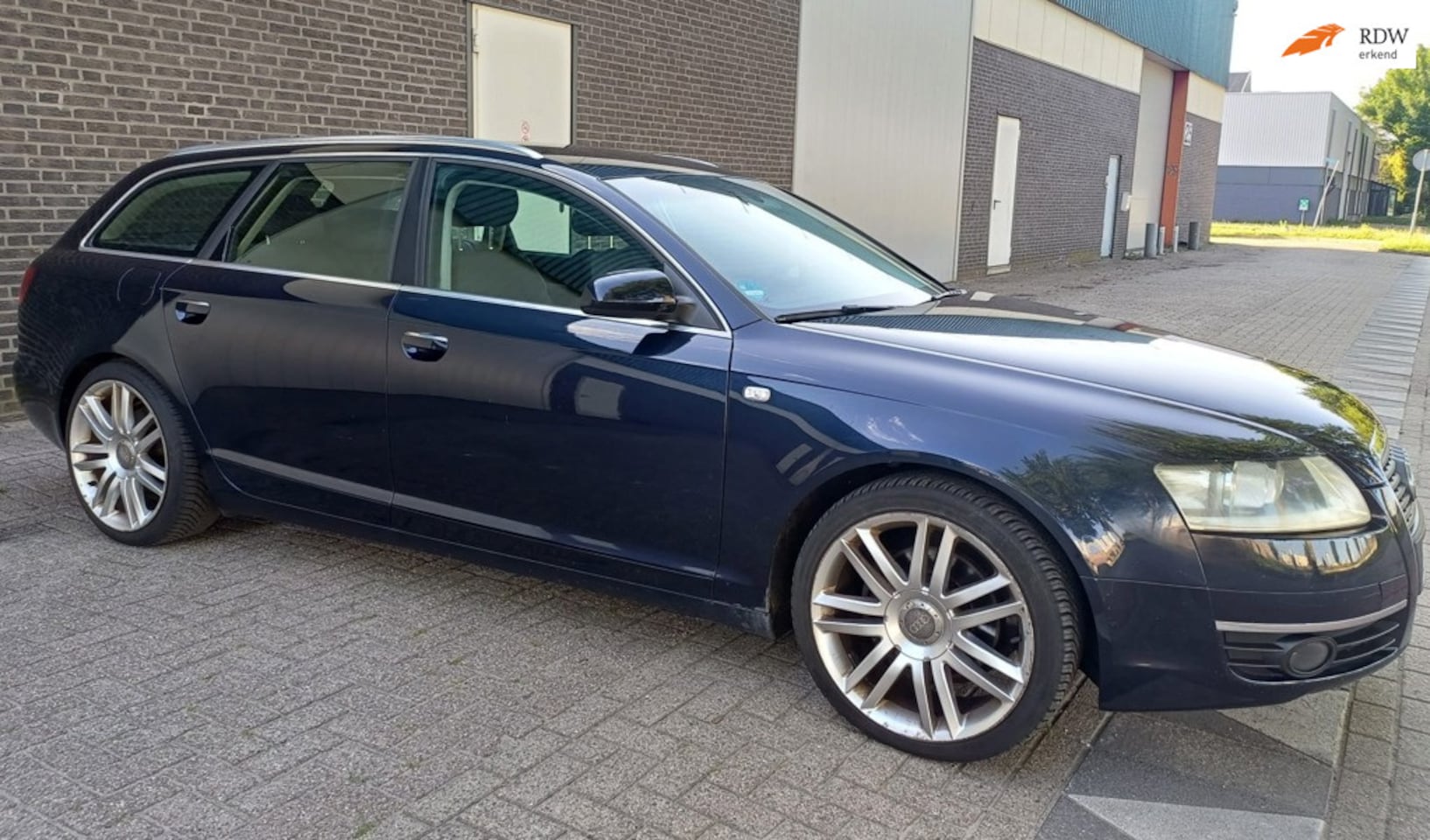 Audi A6 Avant - 2.4 2.4 - AutoWereld.nl