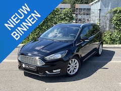 Ford Focus Wagon - 1.0 Titanium * Carplay * Nieuwe Distr. * Camera * Garantie