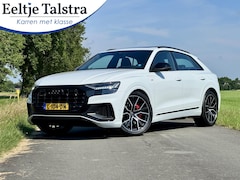 Audi Q8 - 60 TFSIe quattro Competition|Pano|Haak|Supersportstoelen|NL-auto|1e eig