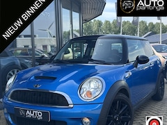 MINI Cooper S - 1.6 174PK | Levering met Nieuwe APK | Stoelverwarming | Bi Xenon | Parkeersensoren | Cruis
