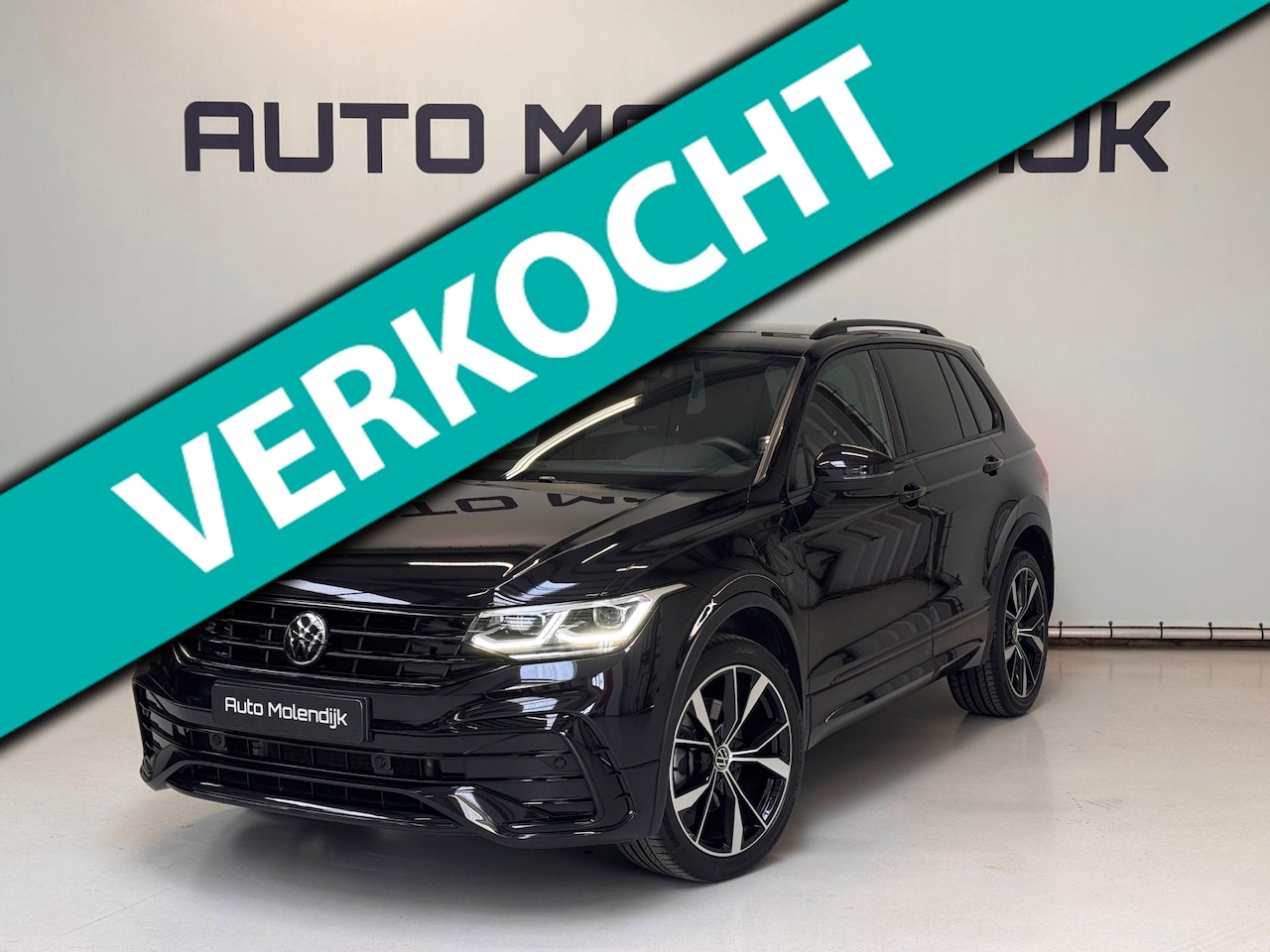 Volkswagen Tiguan - 1.4 TSI PHEV e-Hybrid R-Line / Matrix / 20 inch / el. trekh. / DCC / Keyless - AutoWereld.nl