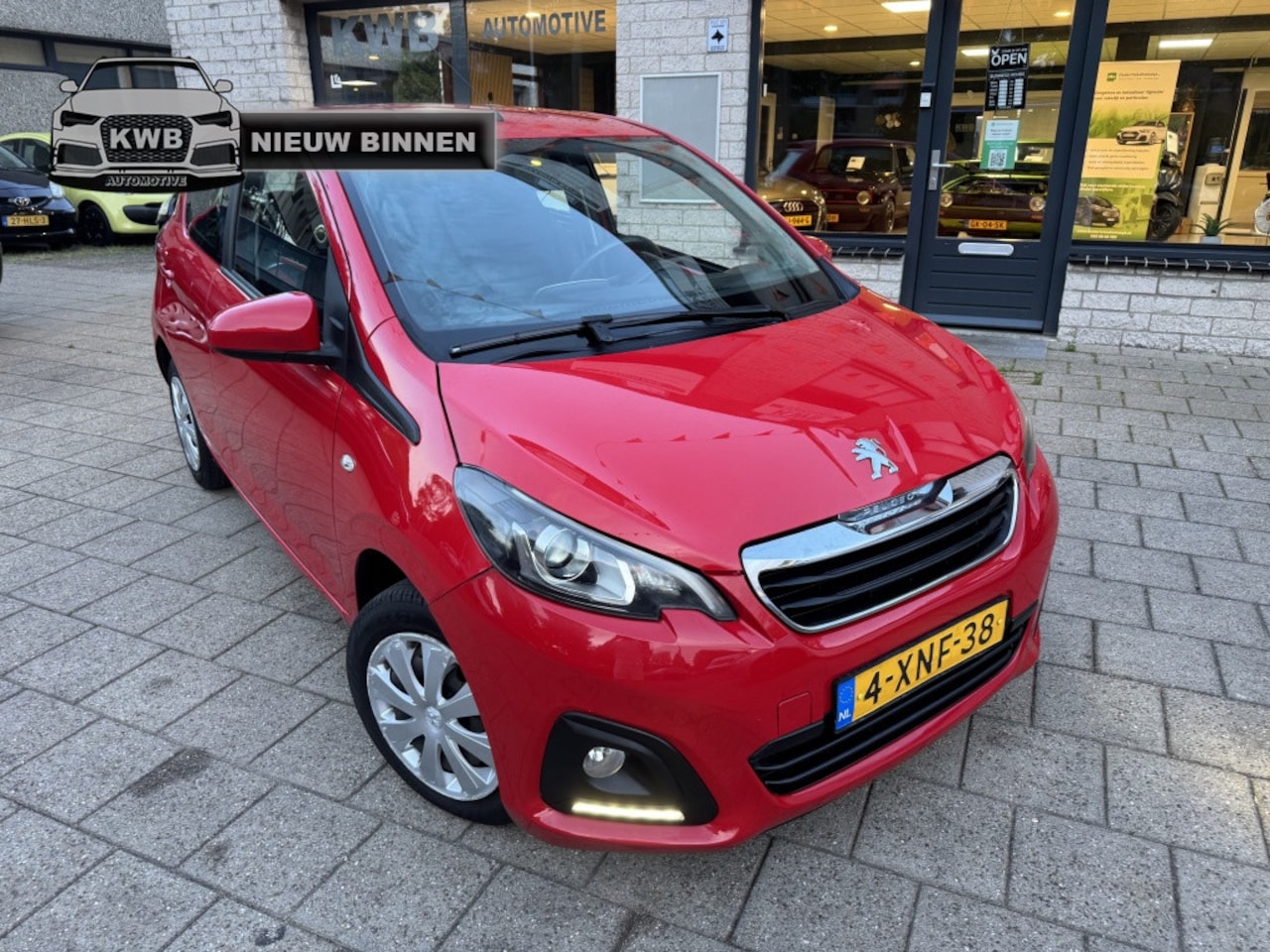 Peugeot 108 - 1.0 e-VTi 5Drs Airco Apk NAP - AutoWereld.nl