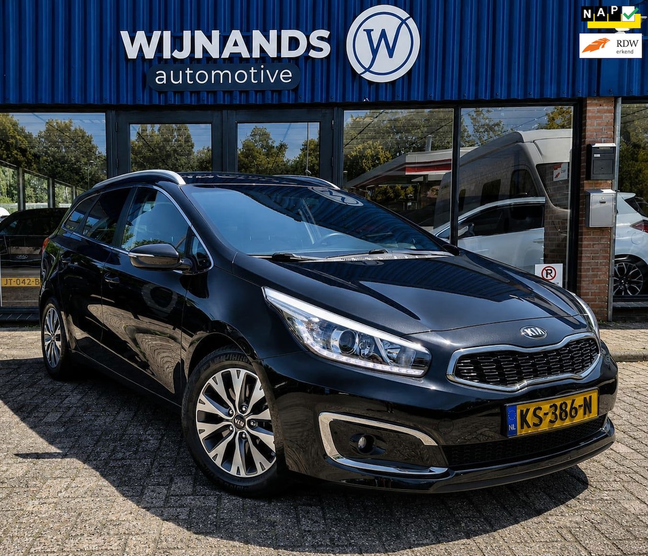 Kia Cee'd Sportswagon - 1.6 GDI DynamicLine Clima Camera Cruise - AutoWereld.nl
