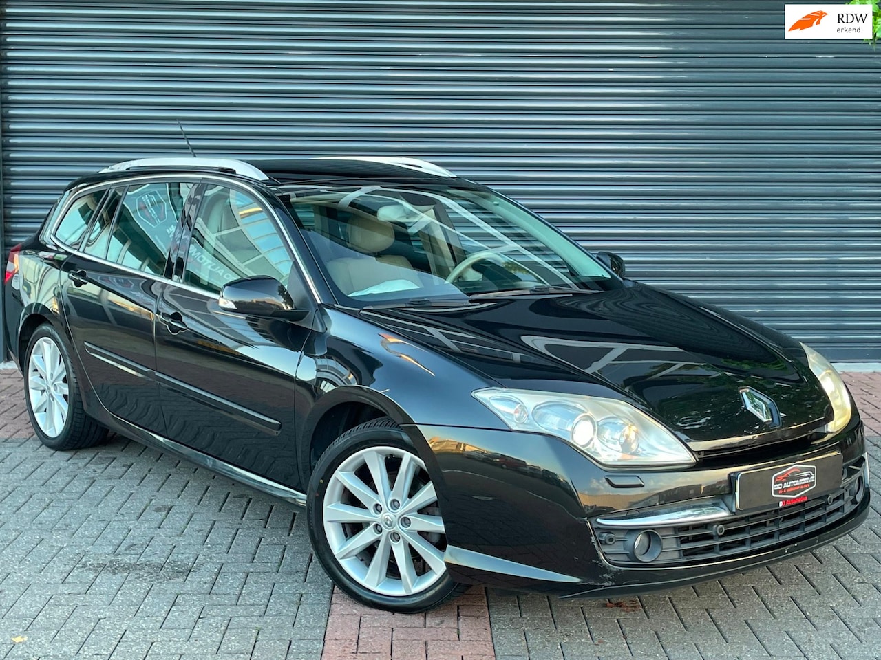 Renault Laguna Estate - 2.0 16V T Initiale Automaat | Pano | Cruise | Leder | Navi | Climate Control - AutoWereld.nl