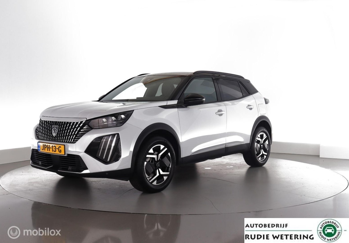 Peugeot 2008 - 1.2 Hybrid 136 GT automaat leer|led|cam360|ecc|dab|lmv17 - AutoWereld.nl