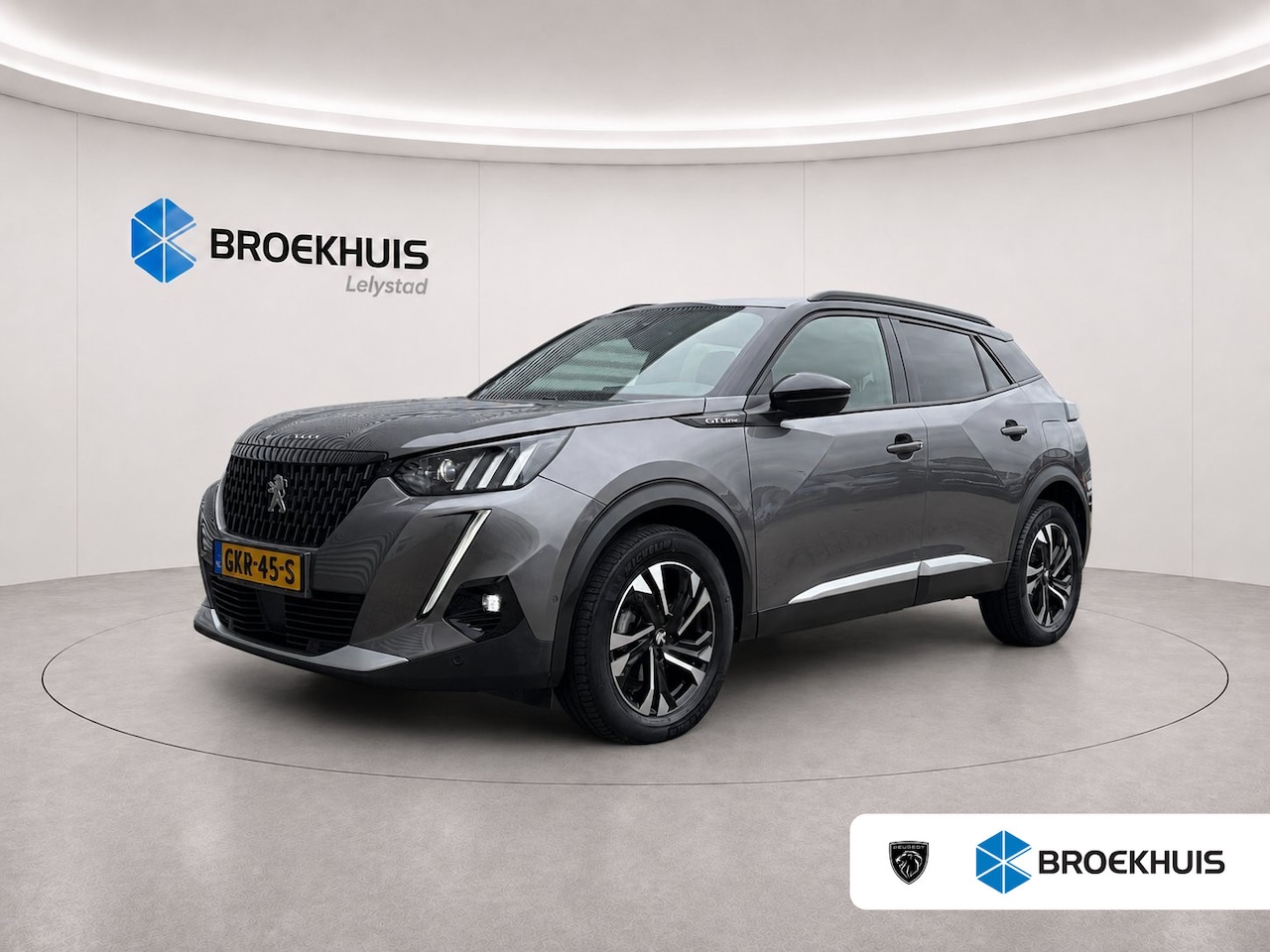 Peugeot 2008 - 1.2 PURETECH 130PK GT PACK AUTOMAAT / NAVI / LEDER / CLIMA / PDC / 17" LMV / CAMERA / KEYL - AutoWereld.nl