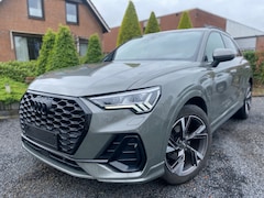 Audi Q3 - 35 TFSI S-Line edition LED Matrix Panoramadak Standkachel Exlusive