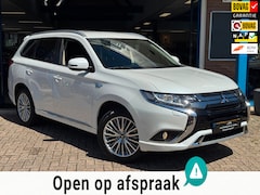 Mitsubishi Outlander - 2.4 PHEV Pure+ 2019 AUT NAVI LM NAP