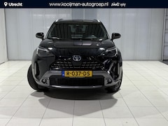 Toyota Yaris Cross - 1.5 Hybrid Adventure | Trekhaak | Volledig leer | HUD | Panoramadak | Dealer onderhouden