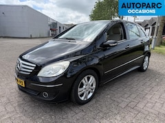 Mercedes-Benz B-klasse - 170 , AUTOMAAT, AIRCO, HALF LEDER, ACHTERUITRIJCAMERA, NAVI, 181.305 KM, BOEKJES, ELECTRIS
