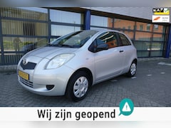 Toyota Yaris - 1.0 VVTi Nieuwe Apk 20-06-2027 Stuurbekrachtiging
