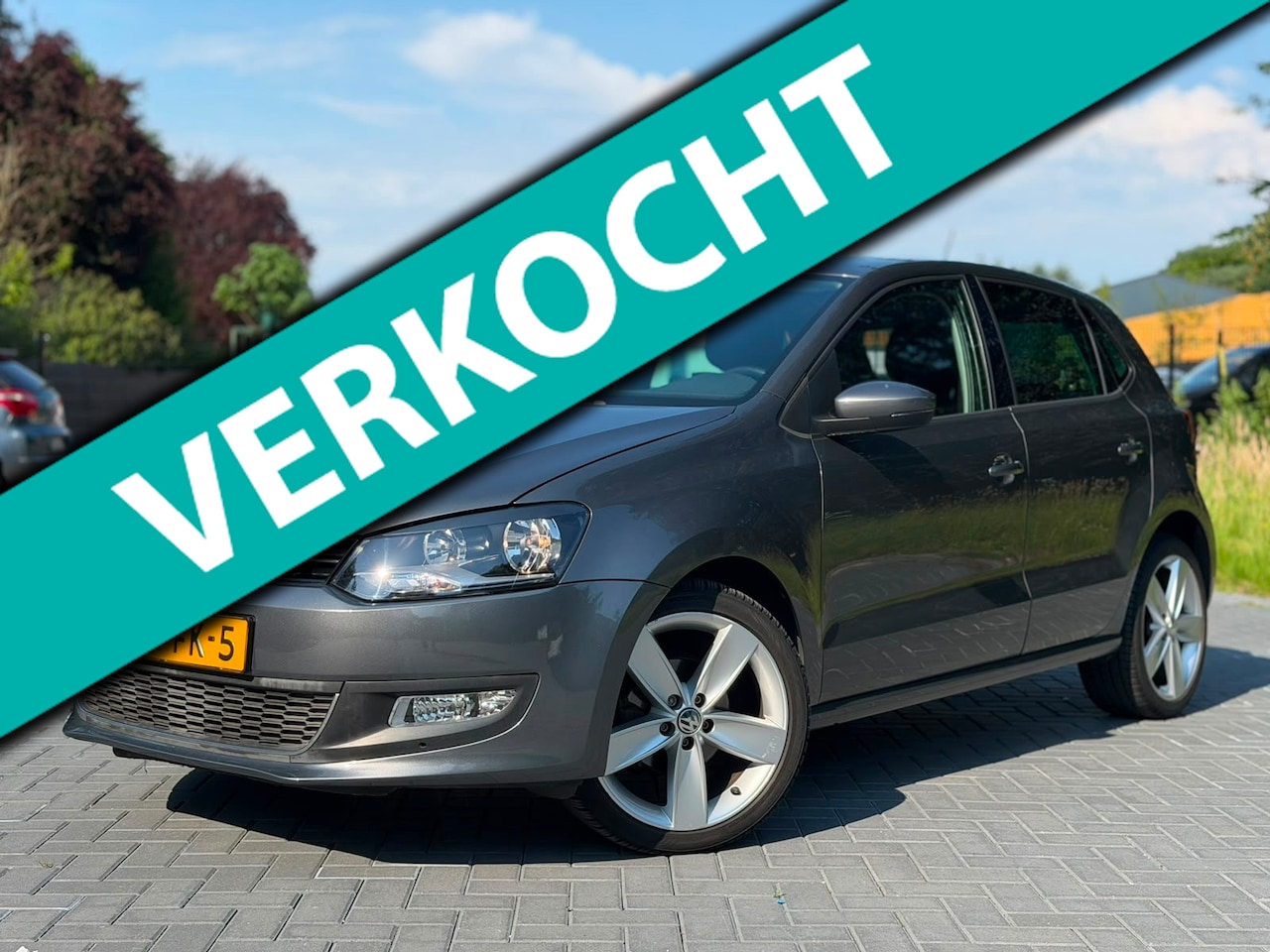 Volkswagen Polo - 1.2 TSI Highline/Automaat/Airco/Cruise/PDC/Navi/LMV - AutoWereld.nl