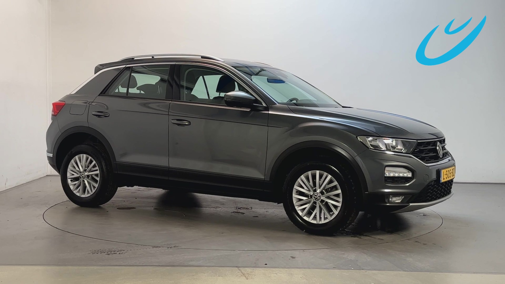 Volkswagen T-Roc - 1.0 TSI Style Business Navigatie Parkeersensoren Adaptive Cruise - AutoWereld.nl