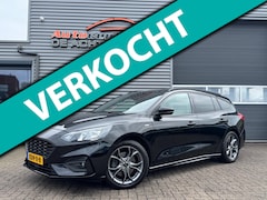 Ford Focus Wagon - 1.0 EcoBoost Titanium St-line Navi | Stoelverwarming | Trekhaak