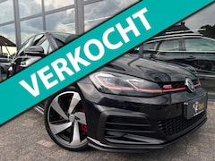 Volkswagen Golf - 2.0 TSI GTI Performance | Camera
