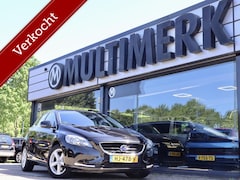 Volvo V40 - 2.0 T2 Momentum Business, dealer onderhouden