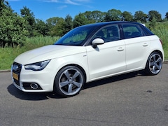 Audi A1 Sportback - 1.4 TFSI Ambition Pro Line AUTOMAAT/ AIRCO / NAVI ZEER MOOI