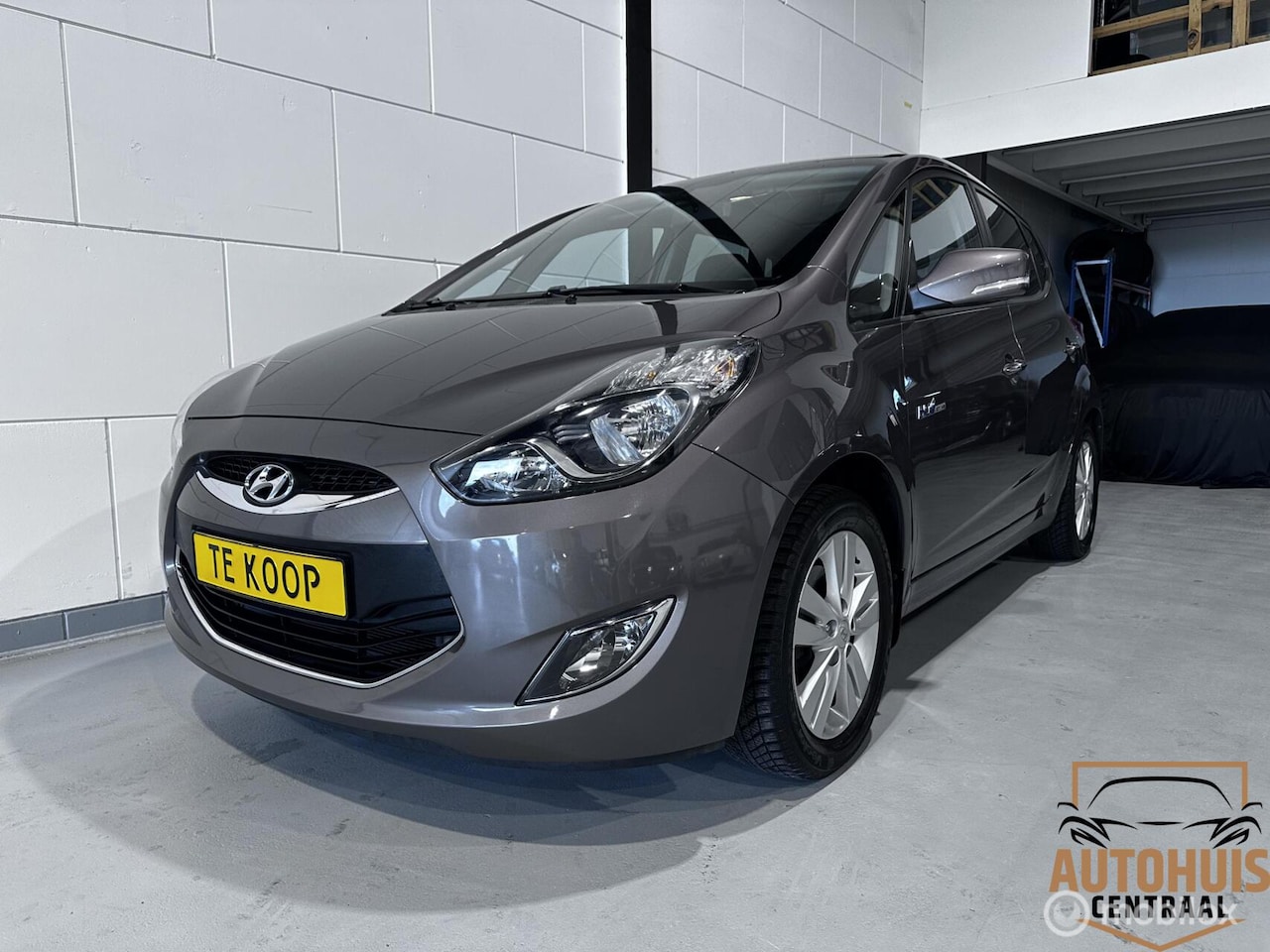 Hyundai ix20 - 1.4i i-Vision*Cruisec*Trekhaak*Elekramen - AutoWereld.nl