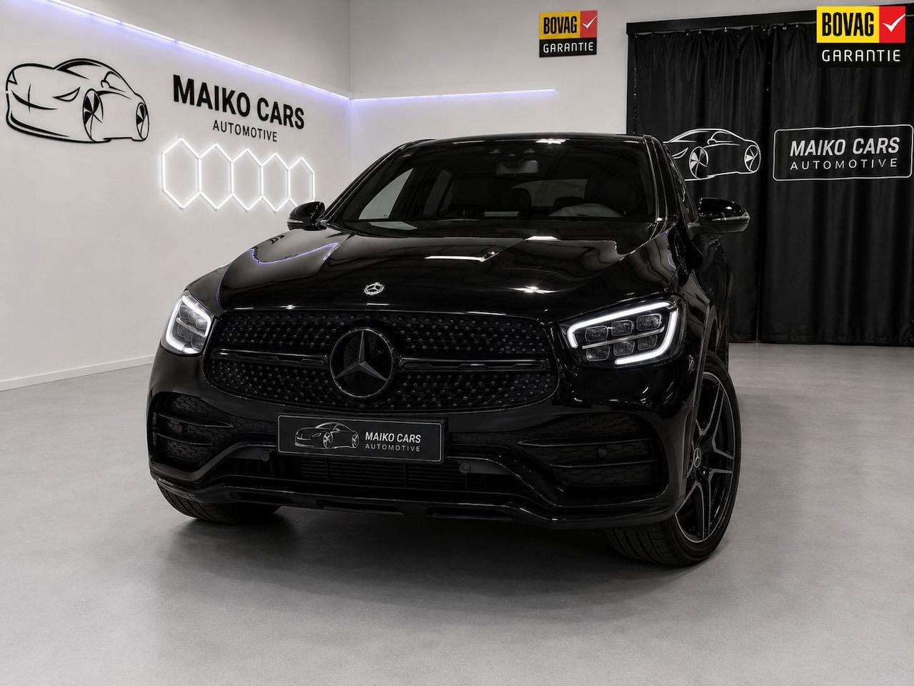 Mercedes-Benz GLC-klasse Coupé - 300e 4MATIC AMG LINE PANORAMADAK Night Edition Schuifdak - AutoWereld.nl