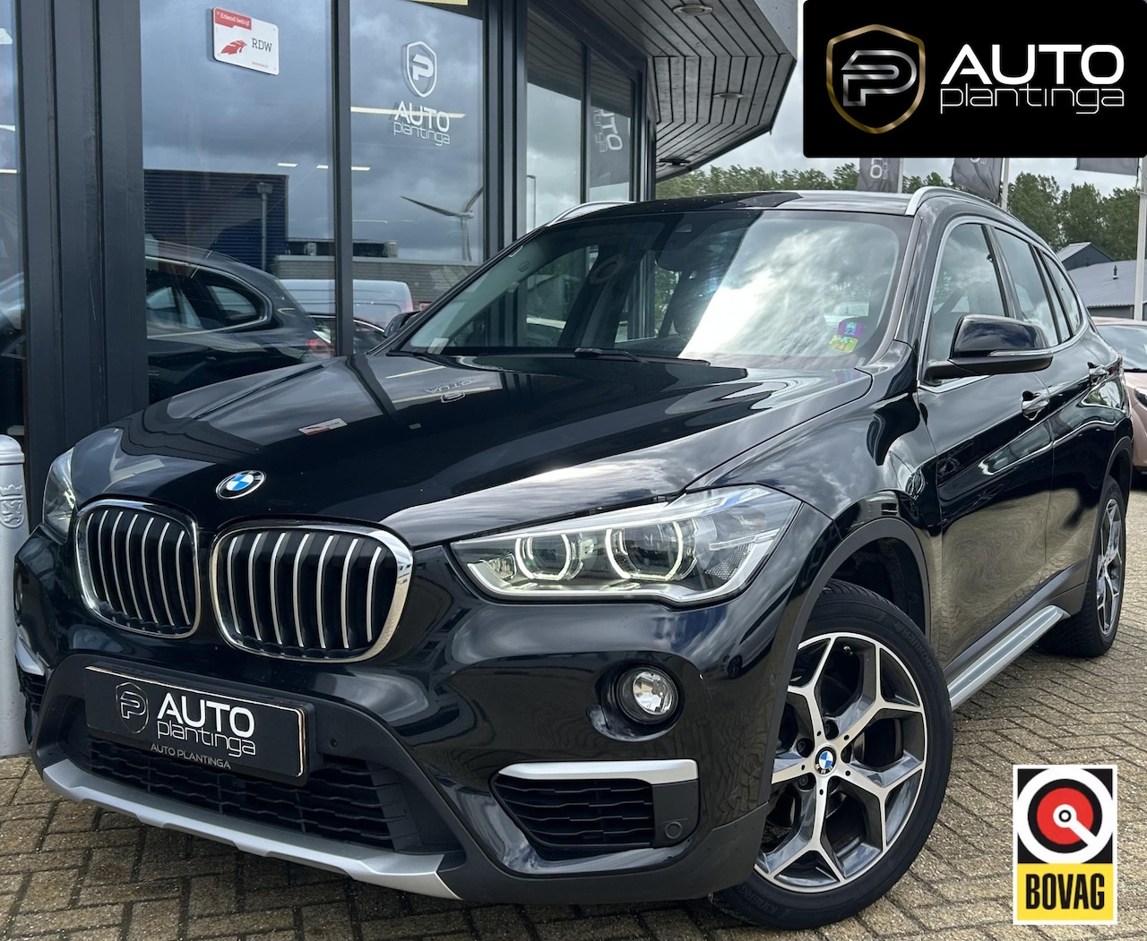 BMW X1 - sDrive18i High Executive Edition | AUTOMAAT | Parkeersensoren Voor en Achter | LED | Navig - AutoWereld.nl