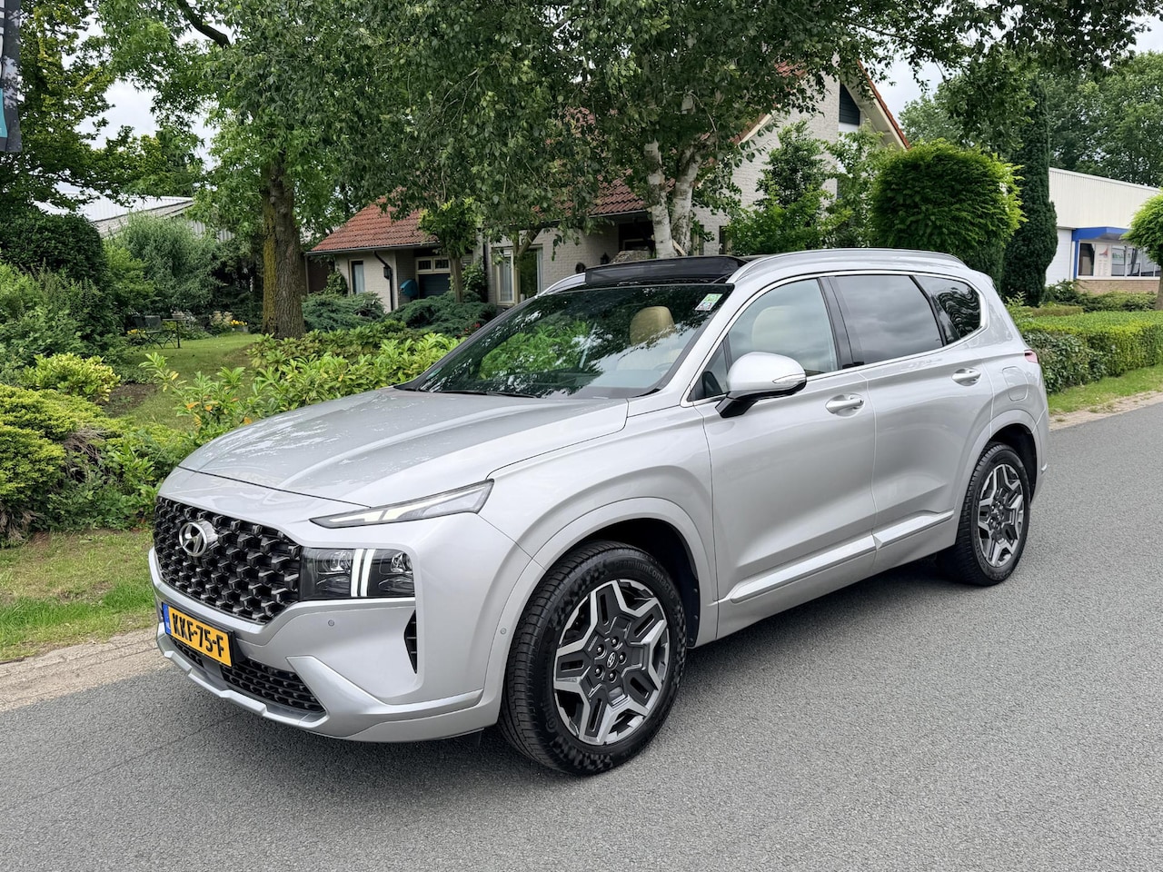 Hyundai Santa Fe - 1.6 T-GDI PHEV 265PK PremiumPlus•Pano•Leder•HeadUp - AutoWereld.nl