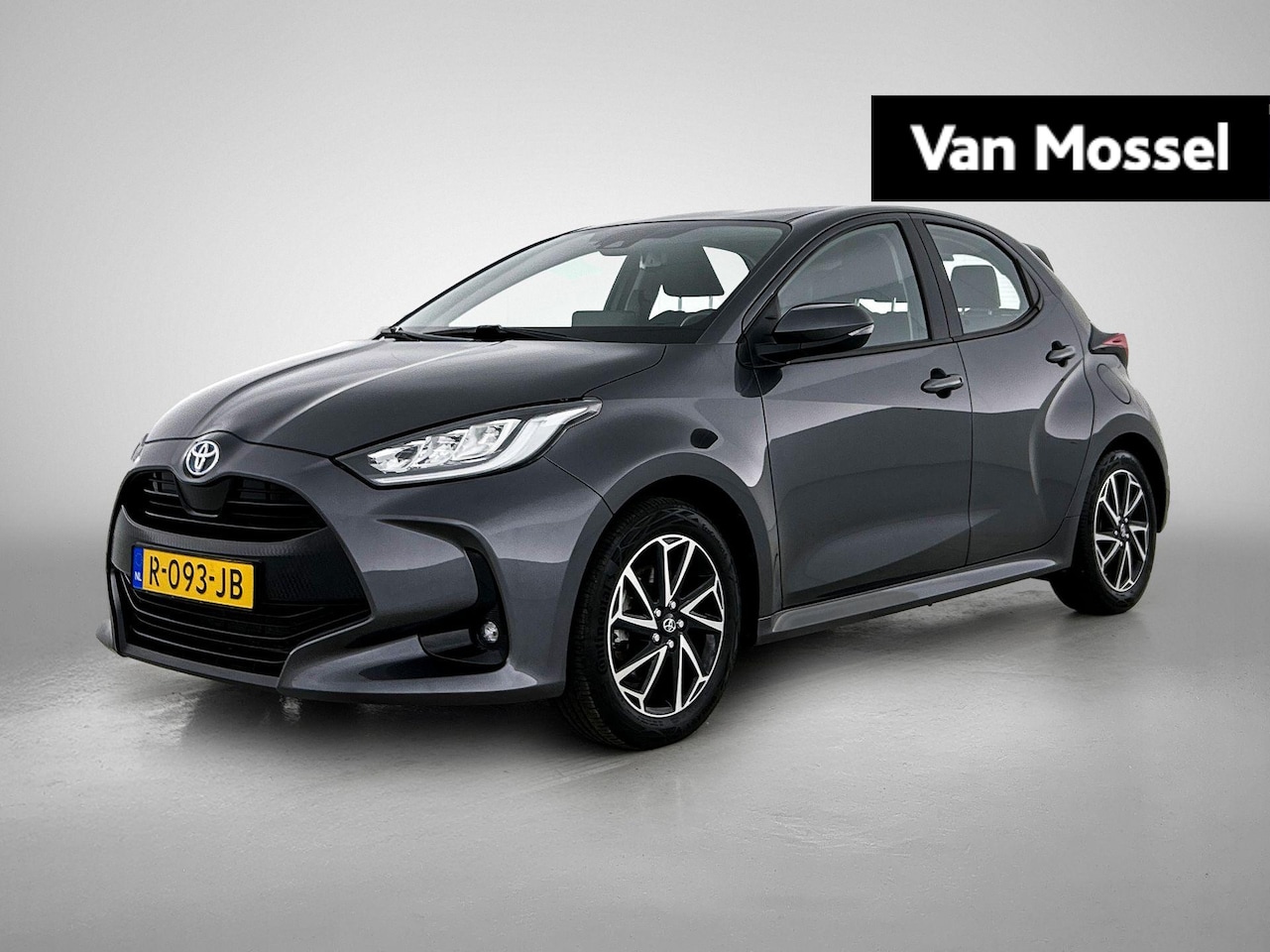 Toyota Yaris - 1.5 Hybrid Dynamic | Trekhaak | Camera | Apple Carplay/Android Auto | Climate control - AutoWereld.nl