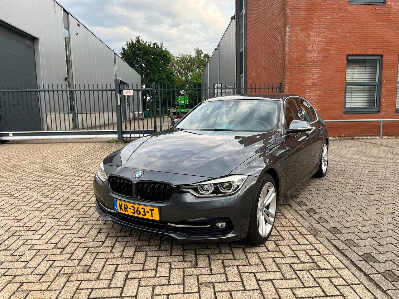 BMW 3-serie - 330e High Executive 330e High Executive - AutoWereld.nl