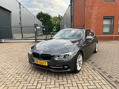 BMW 3-serie - 330e High Executive