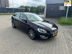 Volvo V60 - 2.4 D6 AWD Plug-In Hybrid Summum