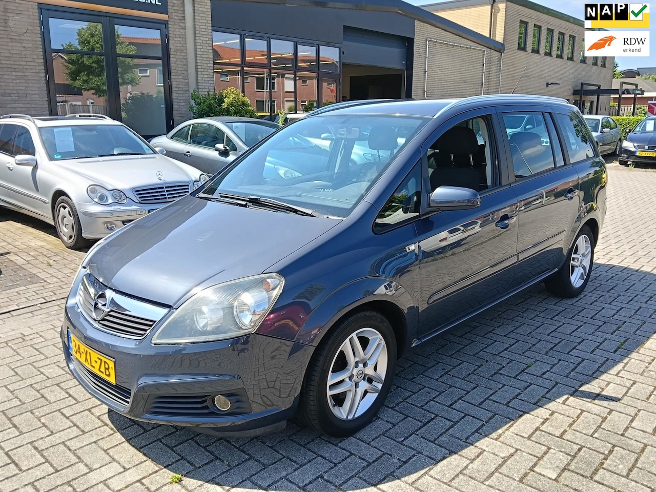 Opel Zafira - 1.8 Temptation 7 Zitter - AutoWereld.nl