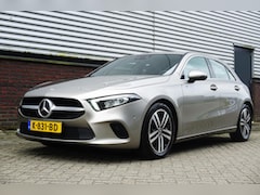 Mercedes-Benz A-klasse - 180 Luxury/Sportstoelen/leer/Sfeerverlichting/ Widescreen/Carplay