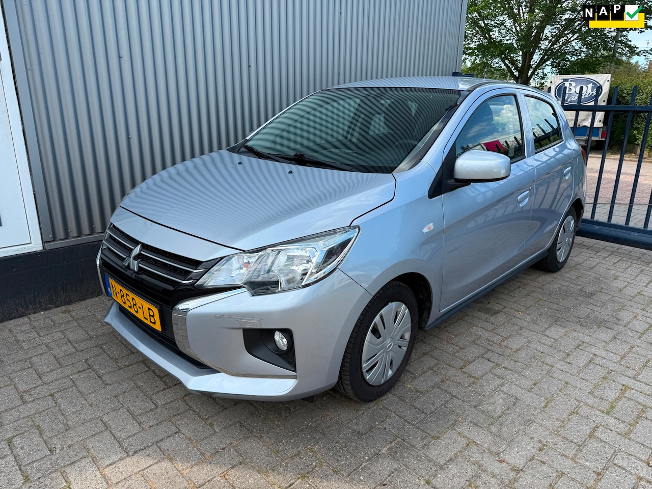 Mitsubishi Space Star - 1.2 Cool+ / 8X SPACE STAR OP VOORRAAD / 1E EIGENAAR / AIRCO / APPLE CARPLAY / ELEK. PAKKET - AutoWereld.nl