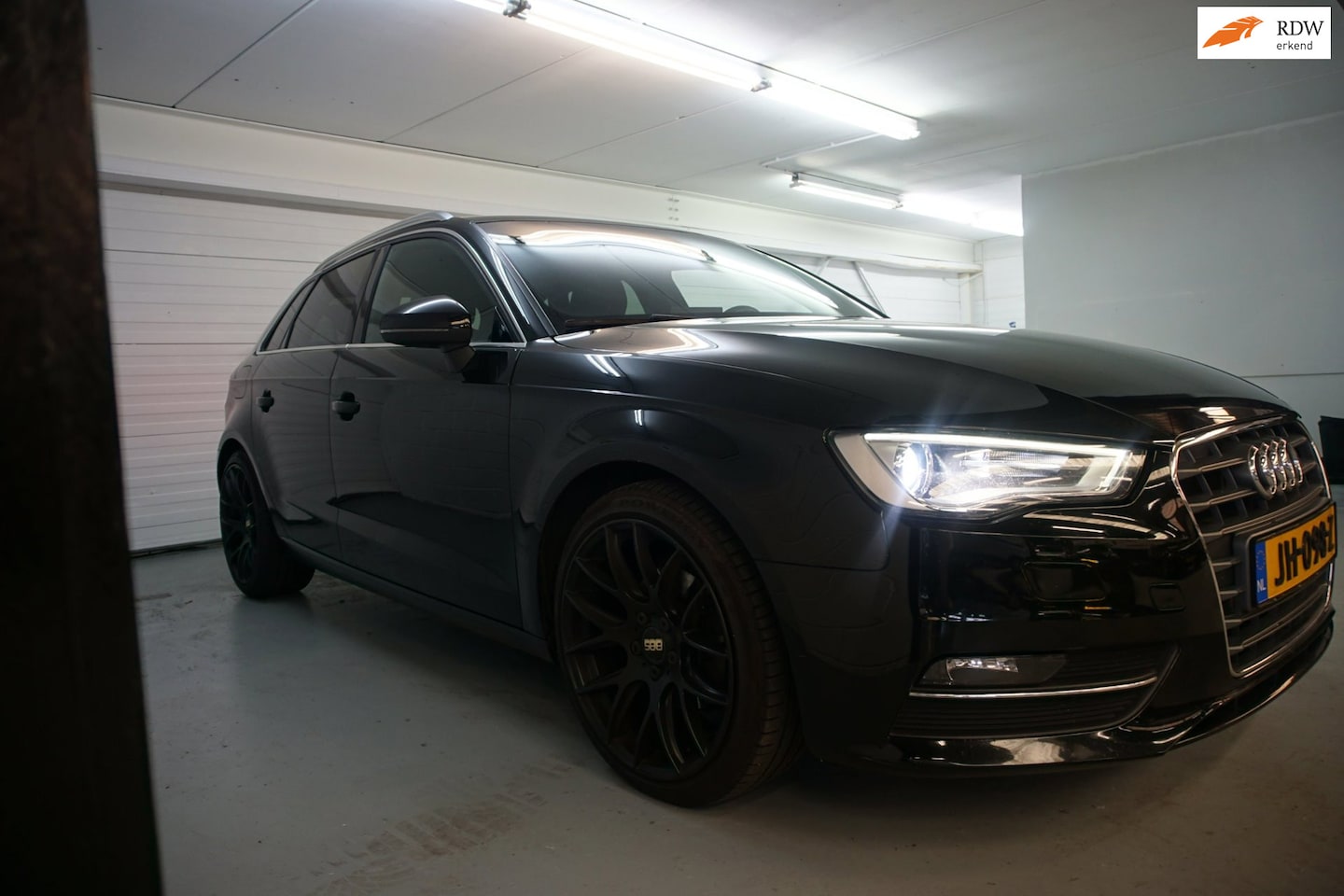 Audi A3 Sportback - 2.0 TDI Ambition Pro Line S /NAVI / CLIMA /XENON - AutoWereld.nl