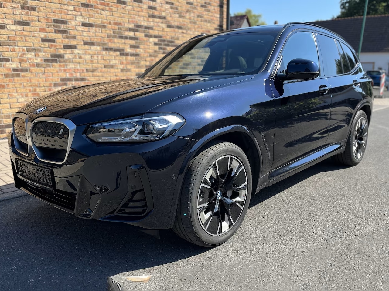 BMW iX3 - M-SPORT 80 kWh (210kW/286pk) ** LED, LEDER, PANO, VERW. ST. H&K SOUND, 20-inch LMV ** 1e - AutoWereld.nl
