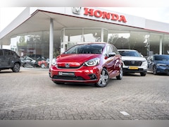 Honda Jazz - 1.5 Full Hybrid Executive | Volledig dealeronderhouden | Afneembare trekhaak | Carplay | S