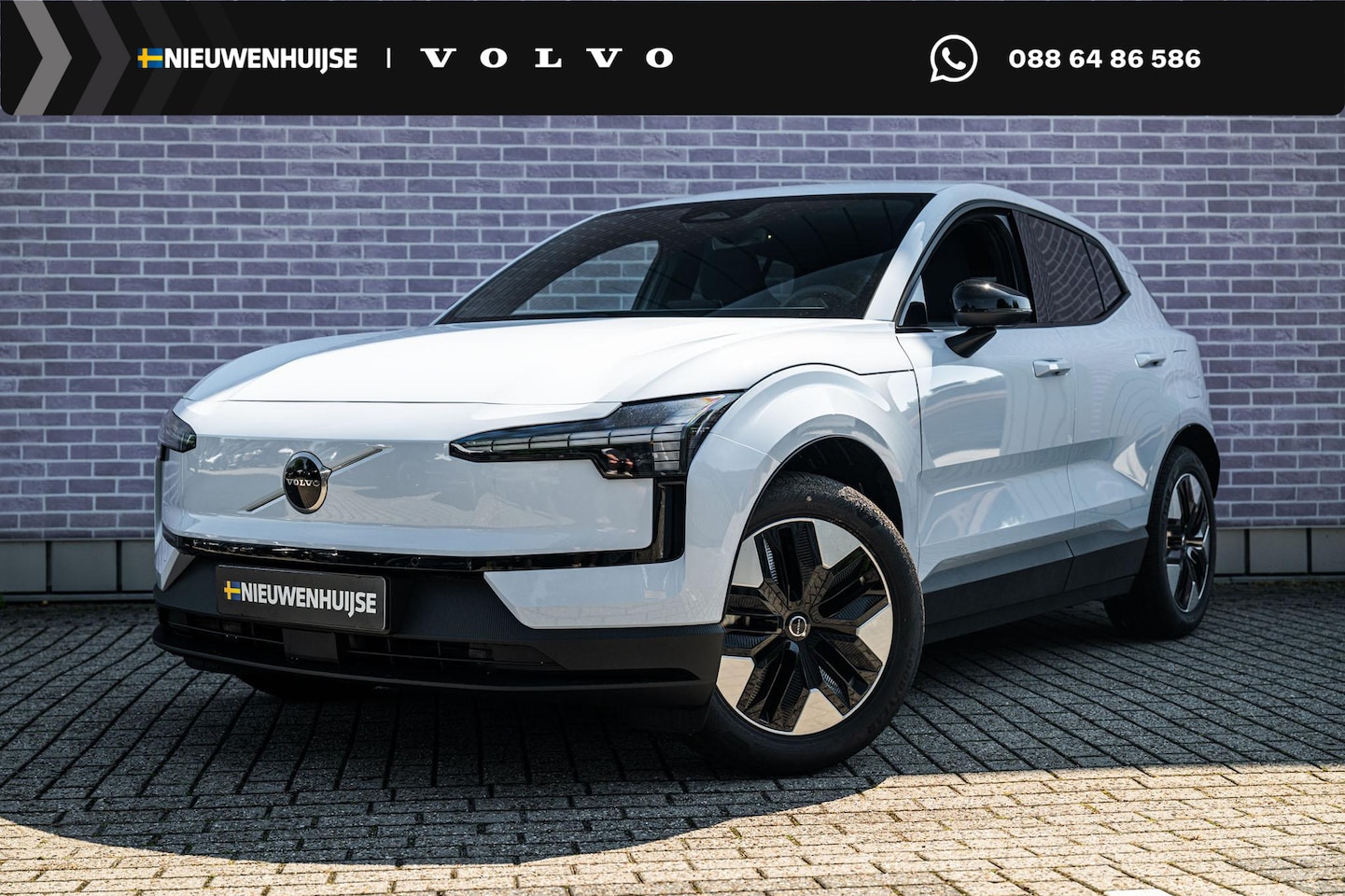 Volvo EX30 - P3 Plus Europa 51 kWh | Stoel-/Stuurverwarming | Sfeerverlichting | Draadloos Opladen Tele - AutoWereld.nl