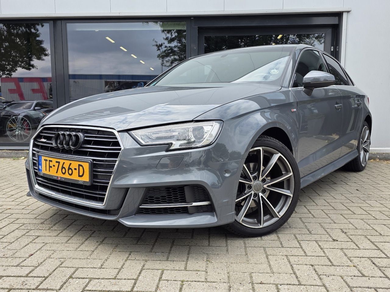 Audi A3 Limousine - 1.6 TDI Sport Pro Line S + 3x S-LINE + LED + CRUISE - AutoWereld.nl