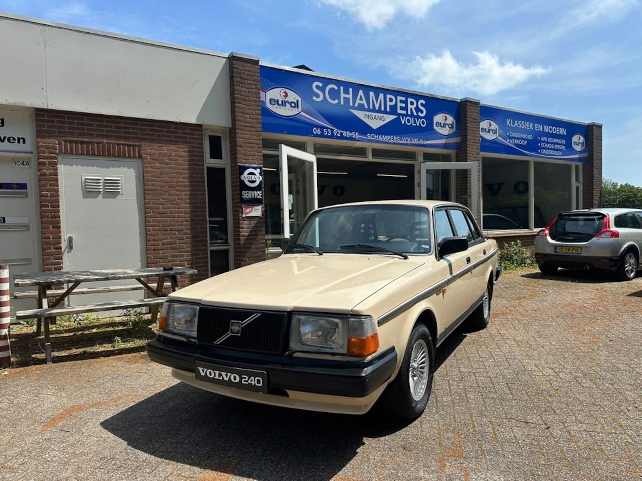 Volvo 240 - 2.3 DL 2.3 DL - AutoWereld.nl