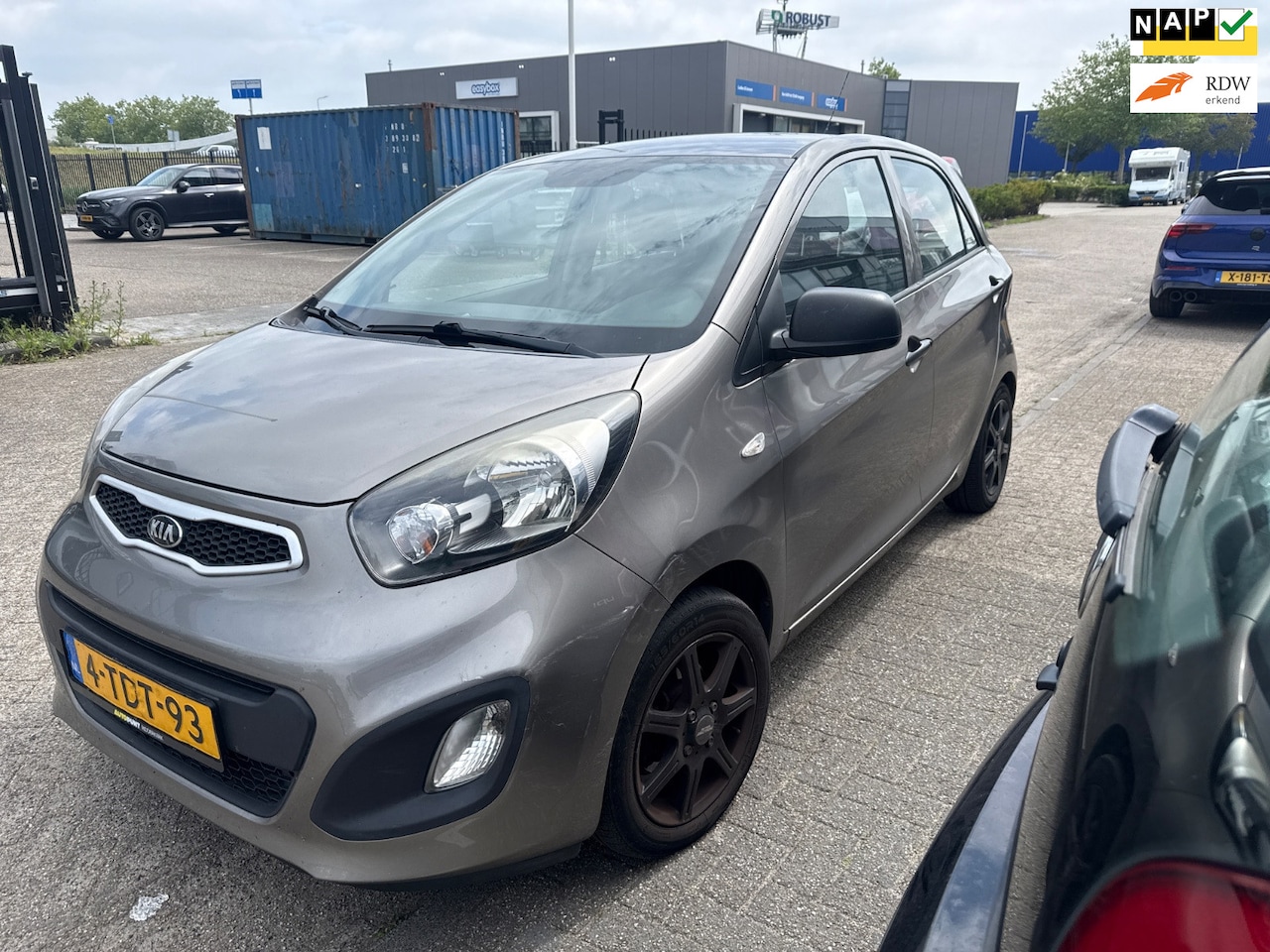 Kia Picanto - € 3250,-1.0 CVVT ISG Airco Apk 05/2027 5 Drs - AutoWereld.nl