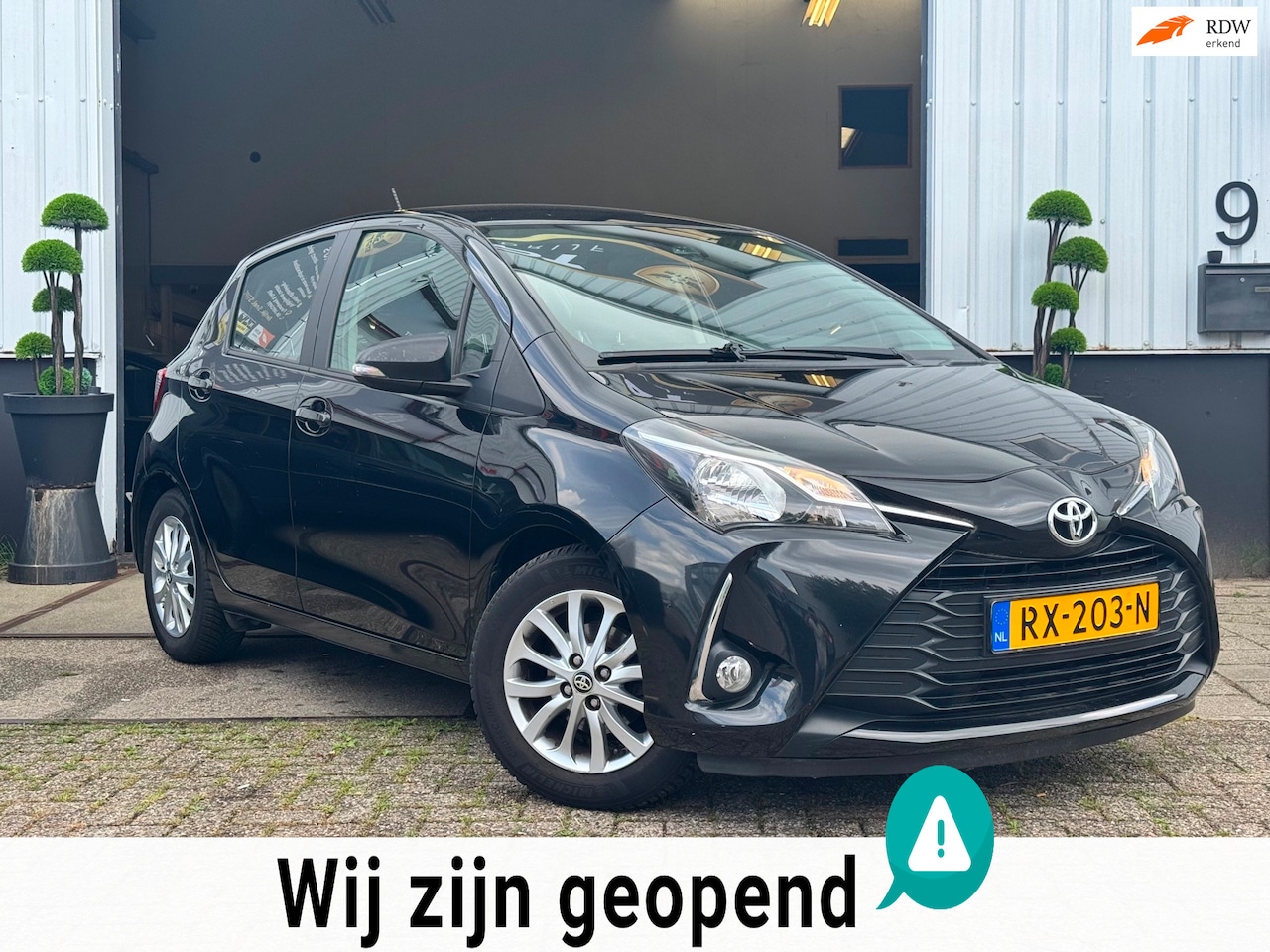 Toyota Yaris - 1.0 | DEALER ONDERHOUDEN | AIRCO | ELEK. RAMEN | 2017 | 5DRS | NETTE AUTO | VVT-i Aspirati - AutoWereld.nl