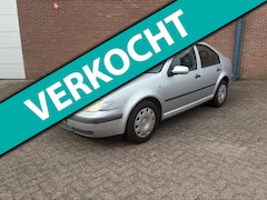 Volkswagen Bora - 1.6-16V airco
