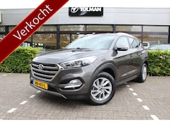 Hyundai Tucson - 1.6 GDi Comfort | Rijklaar | Trekhaak | Stoelverw. v+a | Navi | Sensoren v+a | Camera | Cl