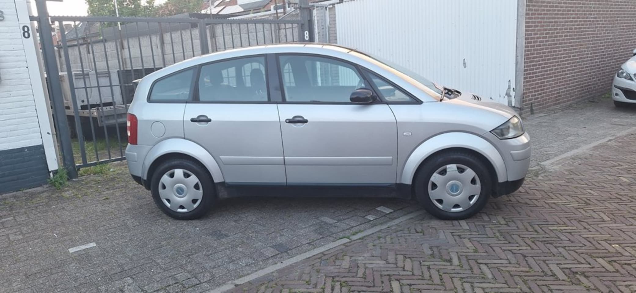 Audi A2 - 1.4 panoramadak - AutoWereld.nl