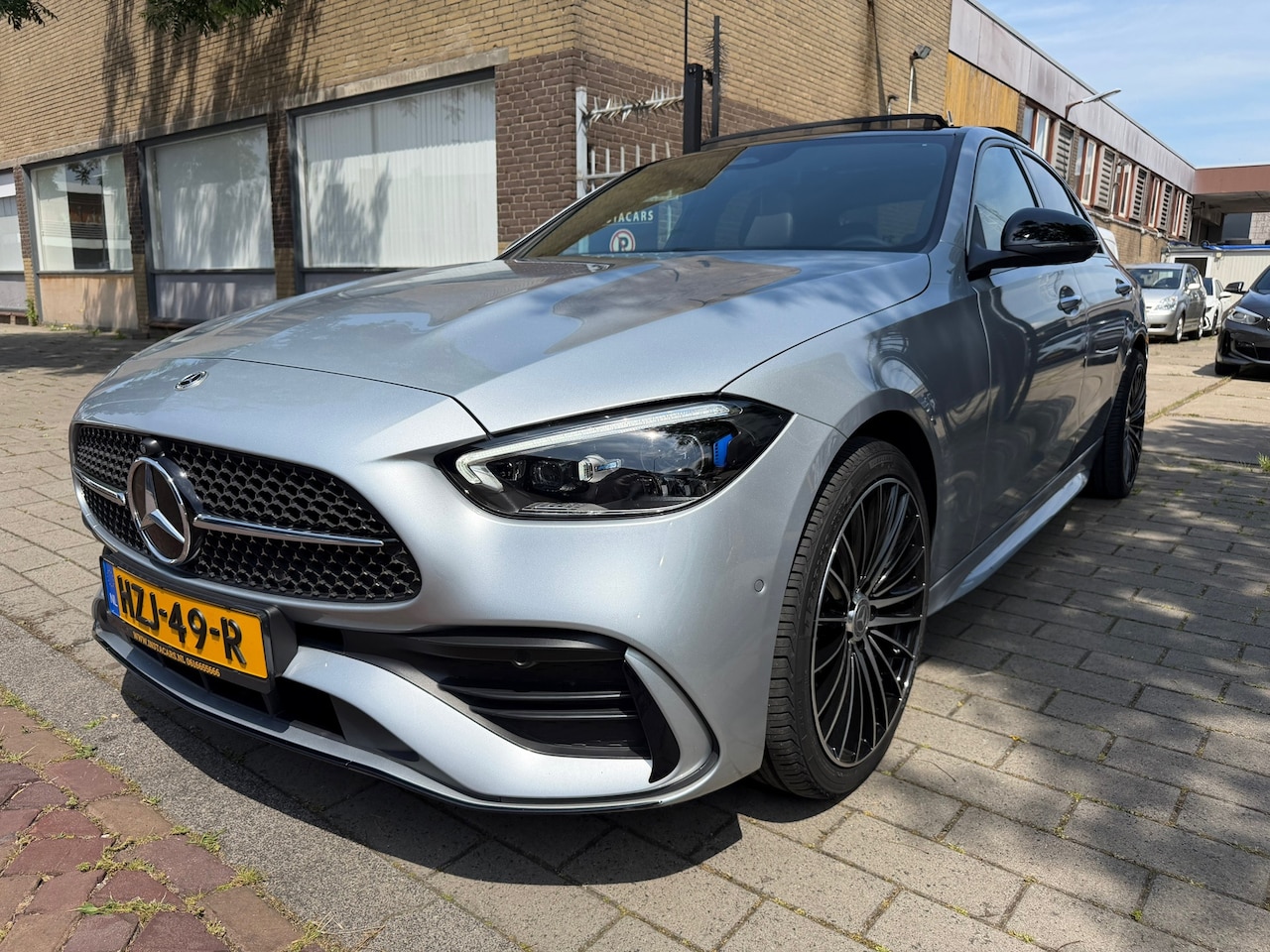 Mercedes-Benz C-klasse - 300 e AMG Line Limited Pano - AutoWereld.nl