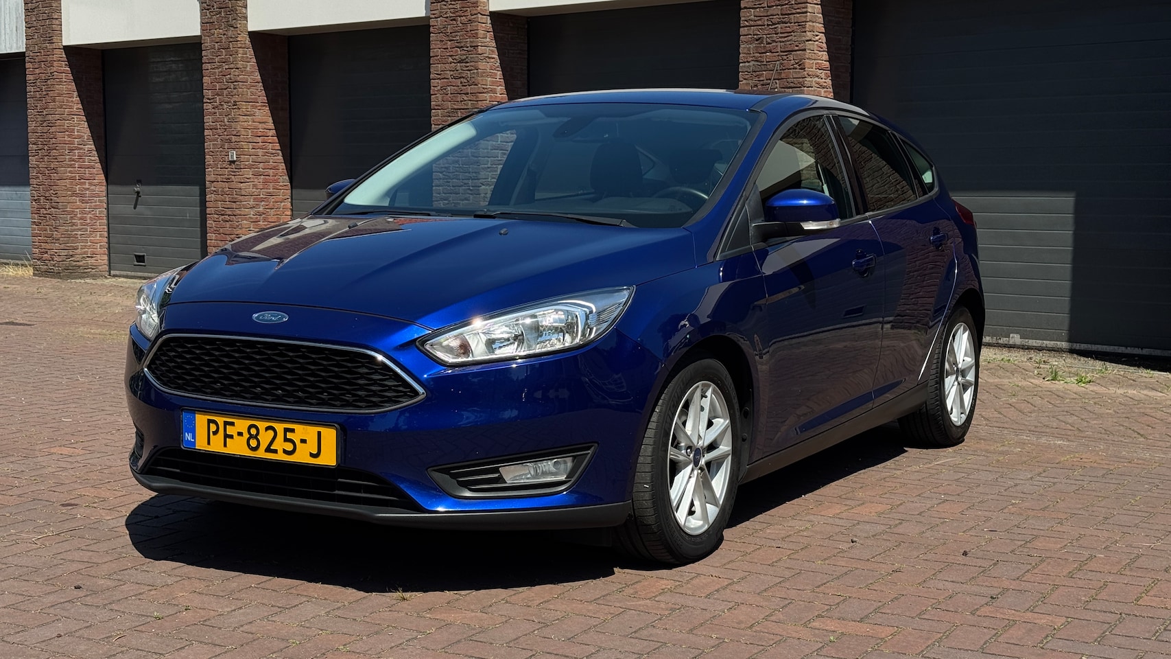 Ford Focus - 1.0 Lease Edition 125 PK | Dealeronderhouden | NAP | Carplay | Trekhaak - AutoWereld.nl