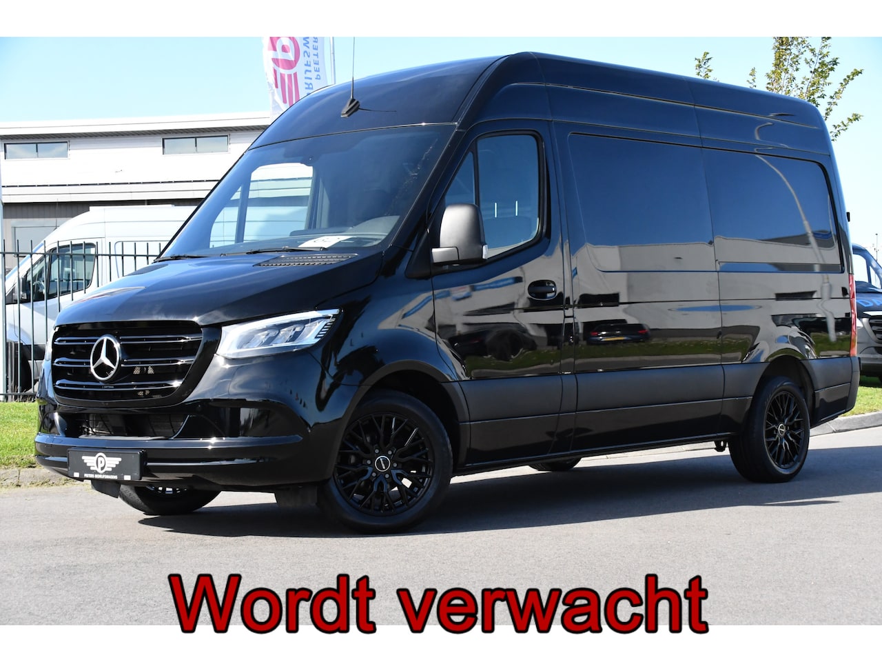 Mercedes-Benz Sprinter - 315 1.9 CDI L2H2 Black Edition Camera, Cruise, Carplay, LED, 150pk, Automaat, Multimedia, - AutoWereld.nl
